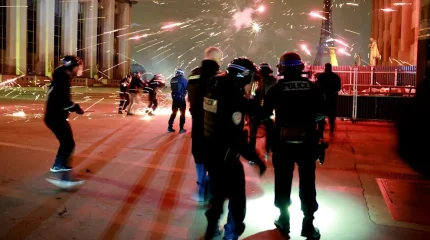 Фанаты ПСЖ устроили беспорядки в Париже