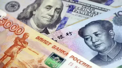 Тенге ослаб ко всем валютам после выходных