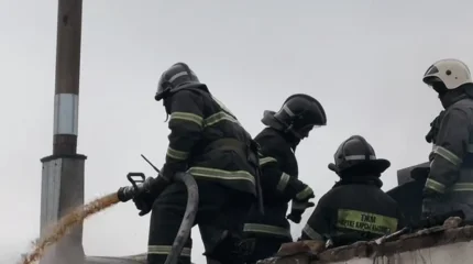 Магазин и кондитерский цех загорелись в Уральске