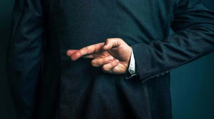 Елордада зейнетақы қаражатын шешіп беруді сылтау еткен алаяқтыққа күдікті ұсталды