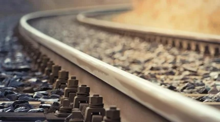 Бангкокте пойыз автобус пен бірнеше көлікті қағып, сегіз адам қаза тапты