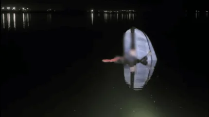 Житель Темиртау едва не погиб в опрокинутой лодке на водохранилище