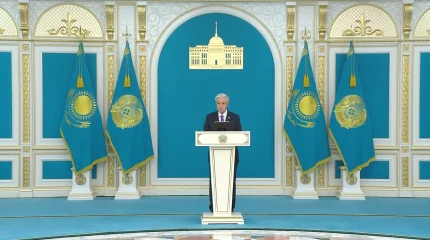 Глава государства вручил госнаграды деятелям культуры и учредил премию «Асыл мұра»