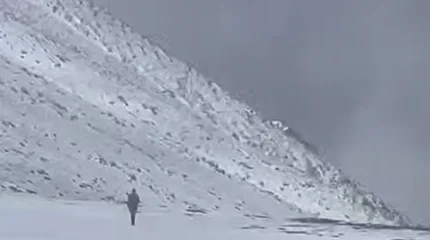 В горах Алматы спасли туриста, который три дня не выходил на связь