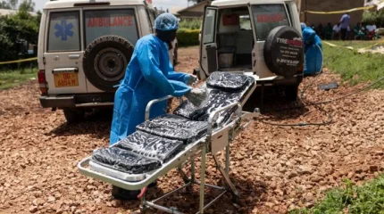 Канада Эбола індетінің өршуіне байланысты шекарада уақытша шектеулер енгізді