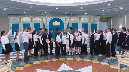 Еліміздің әр өңірінен келген оқушылар Ақорданы аралады