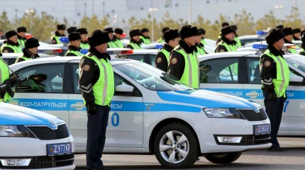 Полицейские в Кокшетау помогли срочно доставить ребёнка в больницу (ВИДЕО)