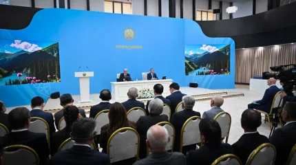 "Қаланы білікті кадрлармен қамтамасыз ету де – бірінші қатардағы мәселе", - Президент