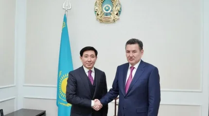 Аким Восточно-Казахстанской области подал в отставку из-за осужденного заместителя