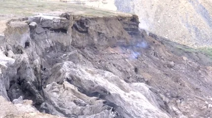 Жители села в Павлодарской области жалуются на грязный воздух из-за горящего угля