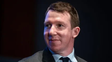Создатель ИИ-модели Claude призвал «нажать на тормоз», пока технологии не вышли из-под контроля