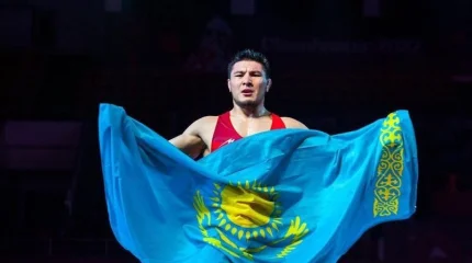 Азамат Даулетбеков завоевал серебро на турнире в Монголии