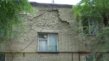 Апатты үйде 20 жылдан бері тұрып жатқан тұрғындардың үміті үзілді
