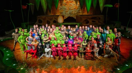 Сахна сыртындағы құпиялар және аншлаг жинаған премьера: Cirque du Soleil Алматыдағы OVO гастрольдерін бастады