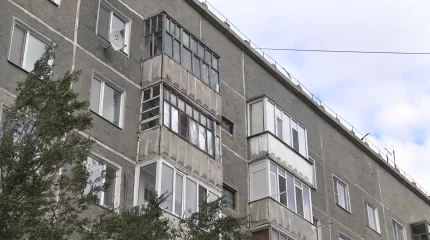 Павлодарда 2 жастағы бала терезеден құлап көз жұмды