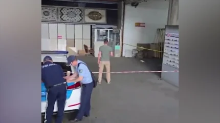 Алматыда базардың жерасты бөлігінде ер адам көлік қағып, қаза тапты