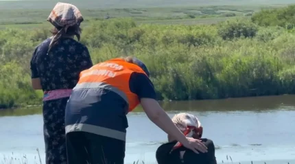 Атасы мен алты жасар немересінің мәйіті табылды