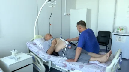 Ему можно доверить свою жизнь: павлодарский хирург ежедневно спасает жизни
