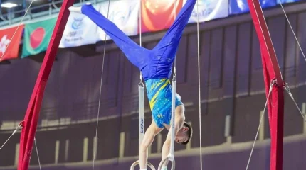 Дмитрий Патанин спорттық гимнастикадан Азия чемпионатының финалында өнер көрсетті