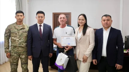 Қызылордалық азамат суға батып бара жатқан жасөспірімді құтқарып қалды