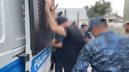 Подозреваемого в хищениях миллиардов на продаже кредитных или несуществующих авто доставили в Казахстан