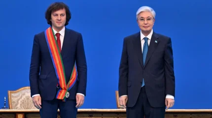 Мемлекет басшысы Грузия Премьер-министрі Ираклий Кобахидзеге І дәрежелі «Достық» орденін табыстады