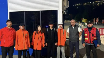 Четверых подростков спасли в горах Алматы