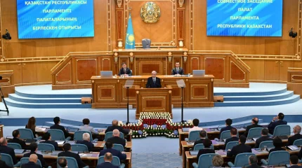 Жасанды интеллектіні экономиканың барлық негізгі саласына енгізу керек – Тоқаев