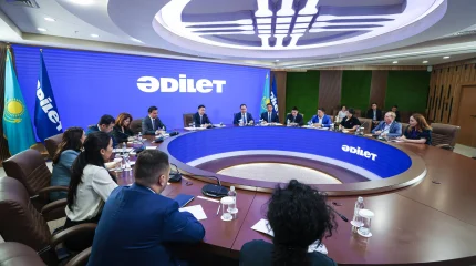 «Әділет» партиясында Қазақстан Республикасы жаңа Конституциясының күшіне енуі талқыланды