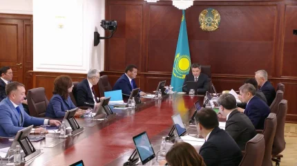 Рост зарплат и инвестиции: в Правительстве обсудили новые задачи