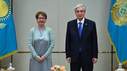 Глава государства принял президента Европейского банка реконструкции и развития Одиль Рено-Бассо