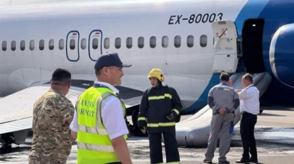 Қырғызстанда 181 жолаушы отырған ұшақтың шассиі сынып кетті