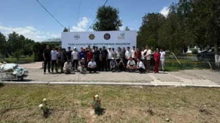 В Таразе около 70 подучетных службы пробации приняли участие в акции «Таза Қазақстан»