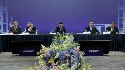 От добычи сырья к современным производствам: на площадке партии «Әділет» обсудили будущее нефтегазовой отрасли Казахстана