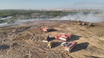 Астанада қоқыс полигонындағы өрт әлі сөндіріліп жатыр