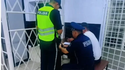 Атырау облысында жүргізуші полицияға қатысты жалған видео таратқаны үшін істі болды