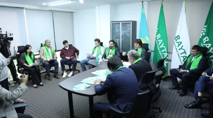 Партия «Байтақ» начала агитационную кампанию перед выборами депутатов Курултая с эко-марафона в столичном Триатлон-парке