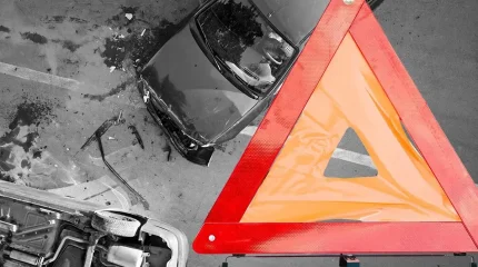 Жантүршігерлік жол апаты: Алматыда Гелендваген мен Suzuki соқтығысып, екі адам қаза тапты