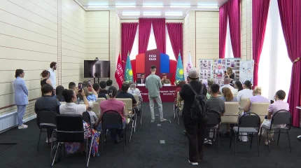 ҚХП өкілдері Астанада «Мемориалдық аймақ» қоғамдық бірлестігінің мүшелерімен кездесті