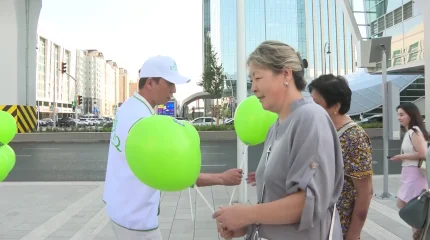 Партия «Байтақ» провела акцию «Зелёная ветка LRT» в Астане