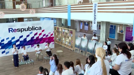 Партия «Respublica» провели встречу с молодёжью в Туркестане