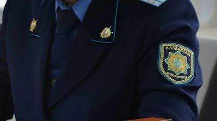 Миллионы со спецсчета — на карты родни: в Мангистау под следствие попал частный судебный исполнитель