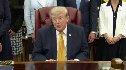 Трамп: «Бір күн ішінде келіспесе, бастарын аламын»