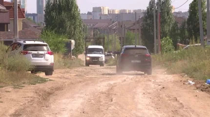 Ақтөбеде мердігері анықталған жолдар әлі күнге жөнделмеген