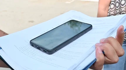 На проблемы с сотовой связью жалуются жители поселка Киевский под Костанаем