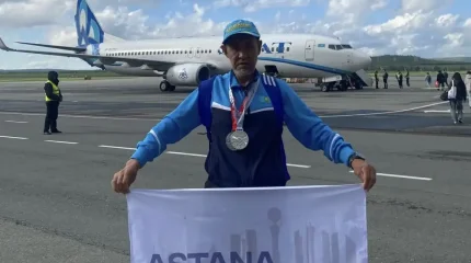 «Құрылтайға жол»: танымал қазақстандық ультрамарафоншы алдағы сайлауда дауыс беру үшін 1300 шақырымды еңсермек