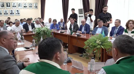 Представители партии «Ауыл» встретились со специалистами агропромышленного комплекса