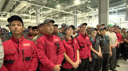 Партия «Әділет» встретилась с более чем 800 предпринимателями в Алматы и обсудила развитие отечественного бизнеса
