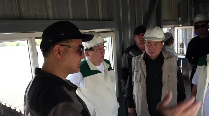 Представители партии «Ауыл» встретились с коллективом нефтедобывающей и логистической компании в Шымкенте