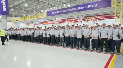 «Әділет» партиясының өкілдері Қостанайда еңбек ұжымдарымен кездесті